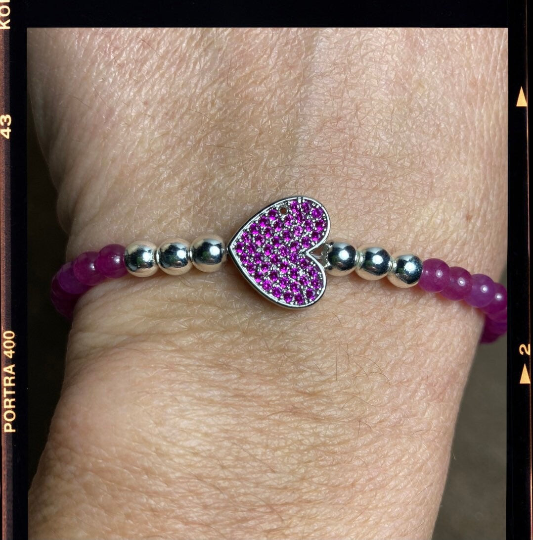 Come realizzare un bellissimo bracciale gioiello all'uncinetto Come realizzare un bellissimo bracciale gioiello all'uncinetto
